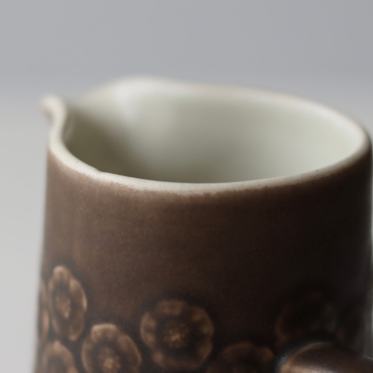Jens.H.Quistgaard （イェンス・クイストゴー） Azur umbra （アズール アンブラ） creamer │ 北欧ヴィンテージ デンマーク 食器 クリーマー プラム 陶磁器