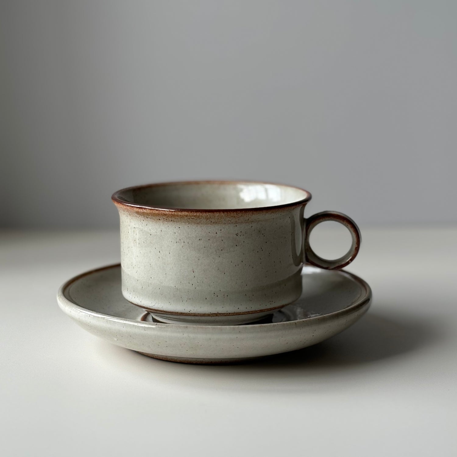【北欧 デンマーク ヴィンテージ】 Stogo （ストーゴ） tea cup saucer