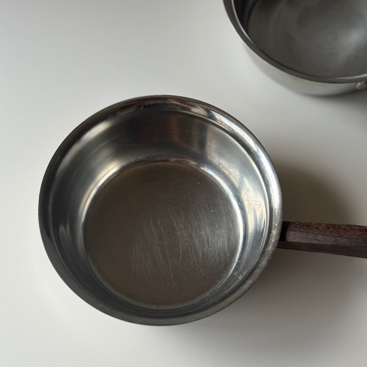 Teak butter pourer │ 北欧ヴィンテージ デンマーク チーク/ステンレス バターパン 陶磁器