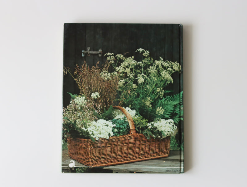 Blomster arrangementer 花のアレンジメント / Marianne Juhl Andersen │ 北欧 デンマーク ヴィンテージ フラワーアレンジメント 本
