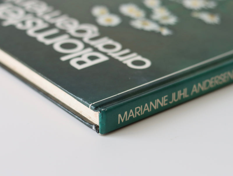 Blomster arrangementer 花のアレンジメント / Marianne Juhl Andersen │ 北欧 デンマーク ヴィンテージ フラワーアレンジメント 本