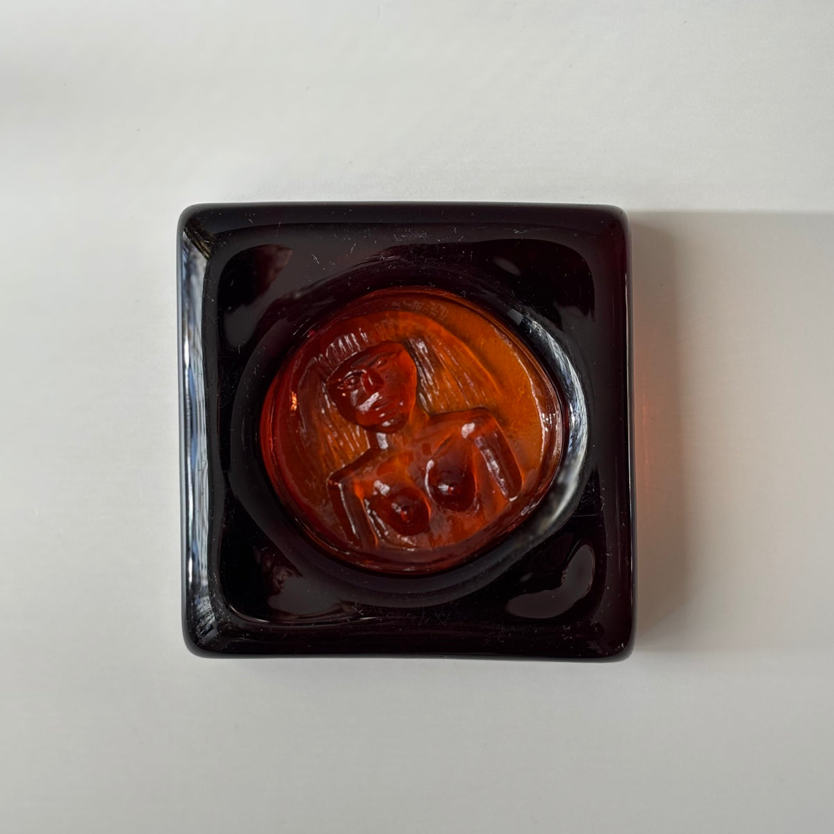 【北欧 スウェーデン ヴィンテージ】Boda （ボダ）Erik Höglund（エリック・ホグラン）ashtray amber women