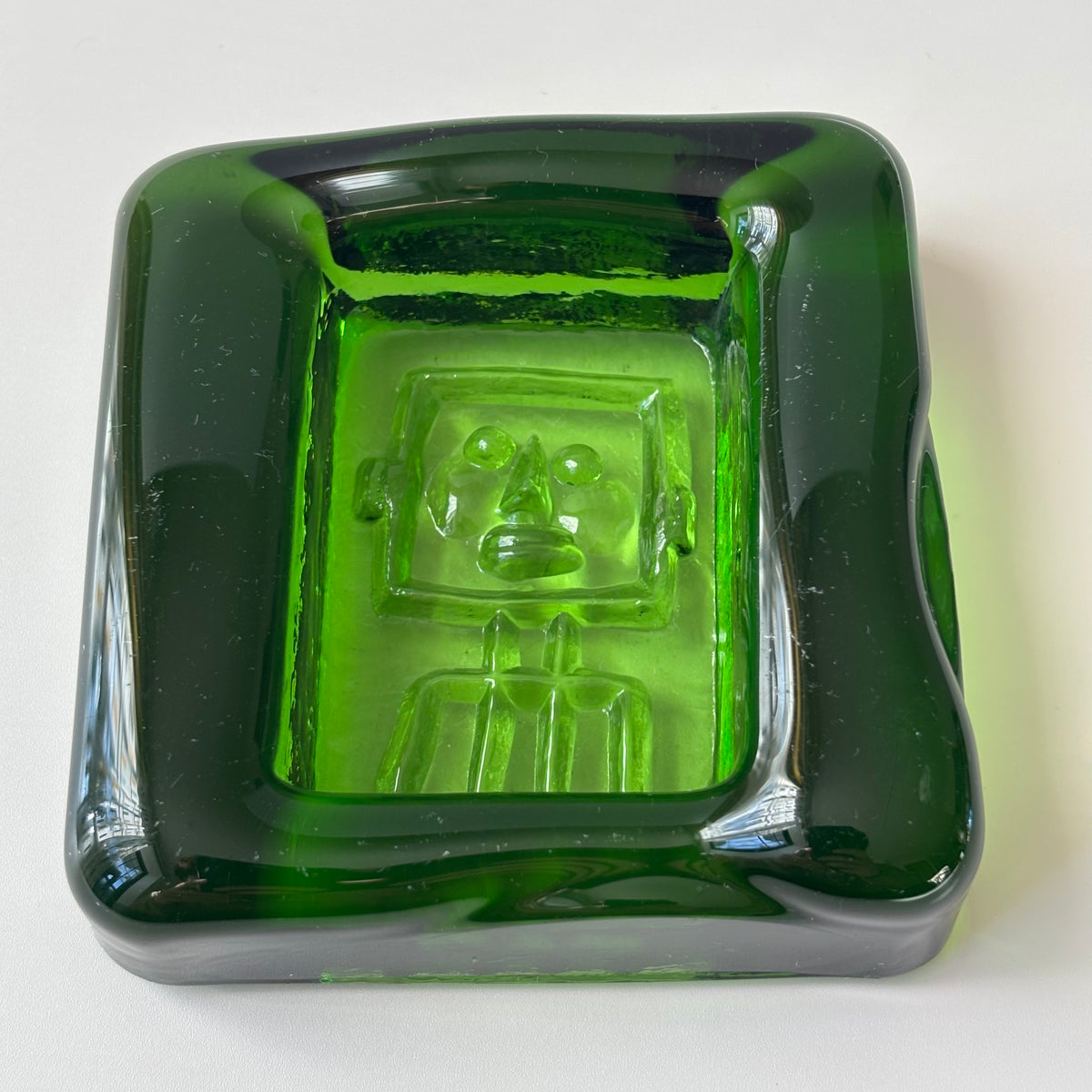 Boda （ボダ）Erik Höglund（エリック・ホグラン）ashtray green human │ 北欧 スウェーデン ヴィンテージ アッシュトレイ 人 グリーン ガラス 1781