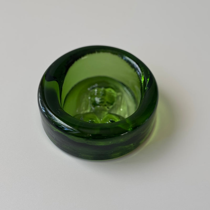 Boda（ボダ） 女性モチーフ アッシュトレイ グリーン 1784 / Erik Höglund ｜ 北欧ヴィンテージ スウェーデン