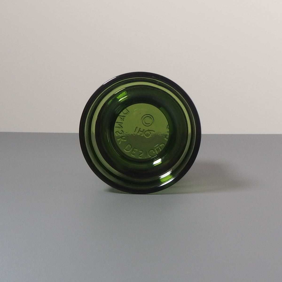 【北欧 ヴィンテージ】 Quistgaard（クイストゴー） green glass vase