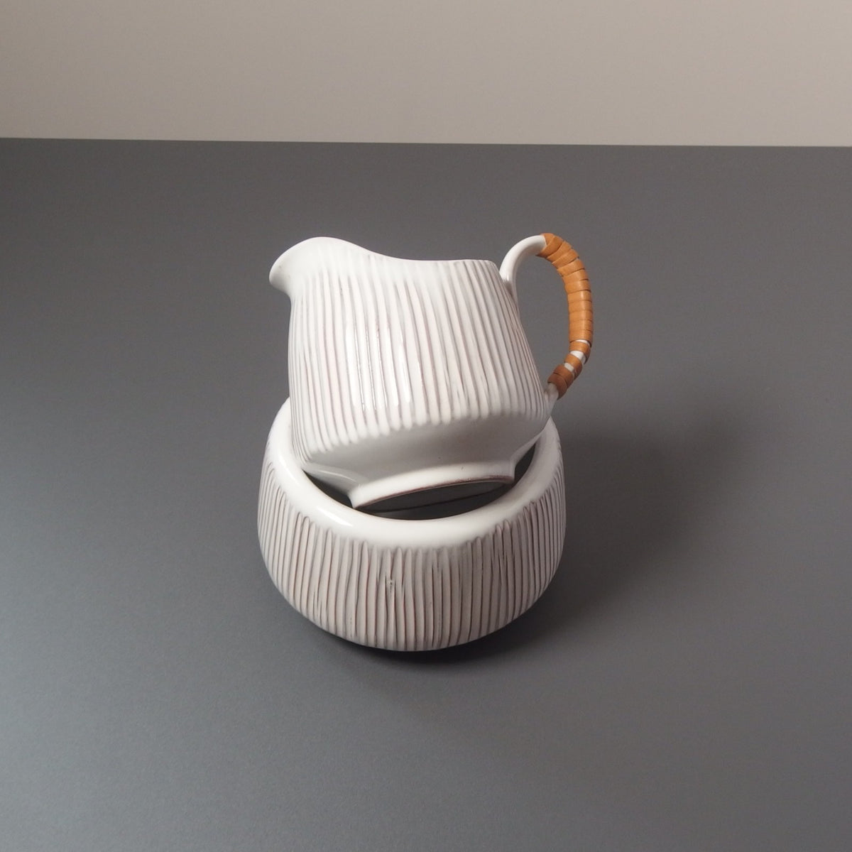 Løvemose （ロウエモーズ） Hvidsten creamer & sugar bowl │ 北欧ヴィンテージ デンマーク 食器 ボウル クリーマー 陶磁器