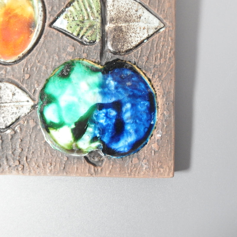 Tilgmans Keramik （ティルグマンズ ケラミック） wall plate │ 北欧 スウェーデン ヴィンテージ 壁掛けプレート リンゴ 陶磁器