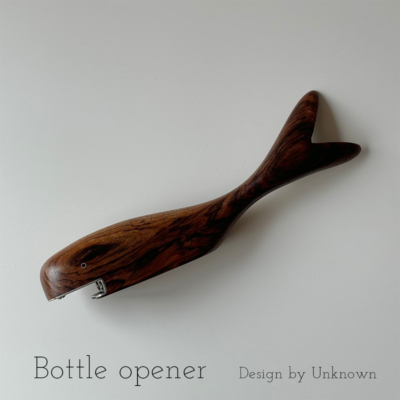 Teak bottle opener whale │ 北欧ヴィンテージ デンマーク チーク ボトルオープナー