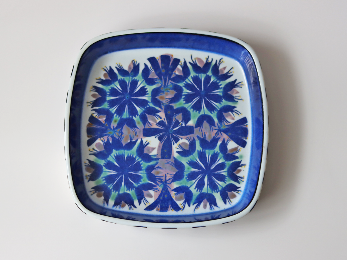 【北欧 デンマーク ヴィンテージ 】Royal copenhagen（ロイヤルコペンハーゲン) Tenera（テネラ）square plate 142/2883 MJ