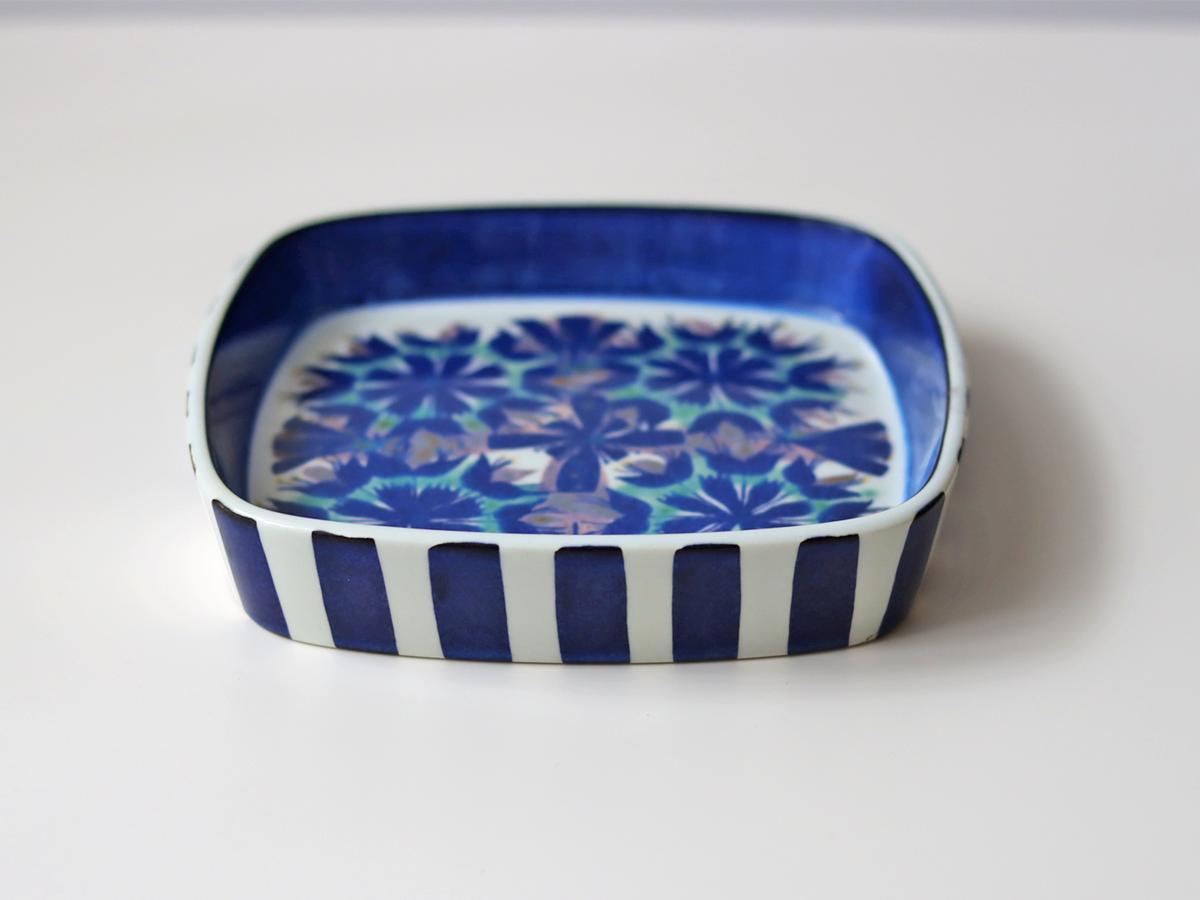 【北欧 デンマーク ヴィンテージ 】Royal copenhagen（ロイヤルコペンハーゲン) Tenera（テネラ）square plate 142/2883 MJ