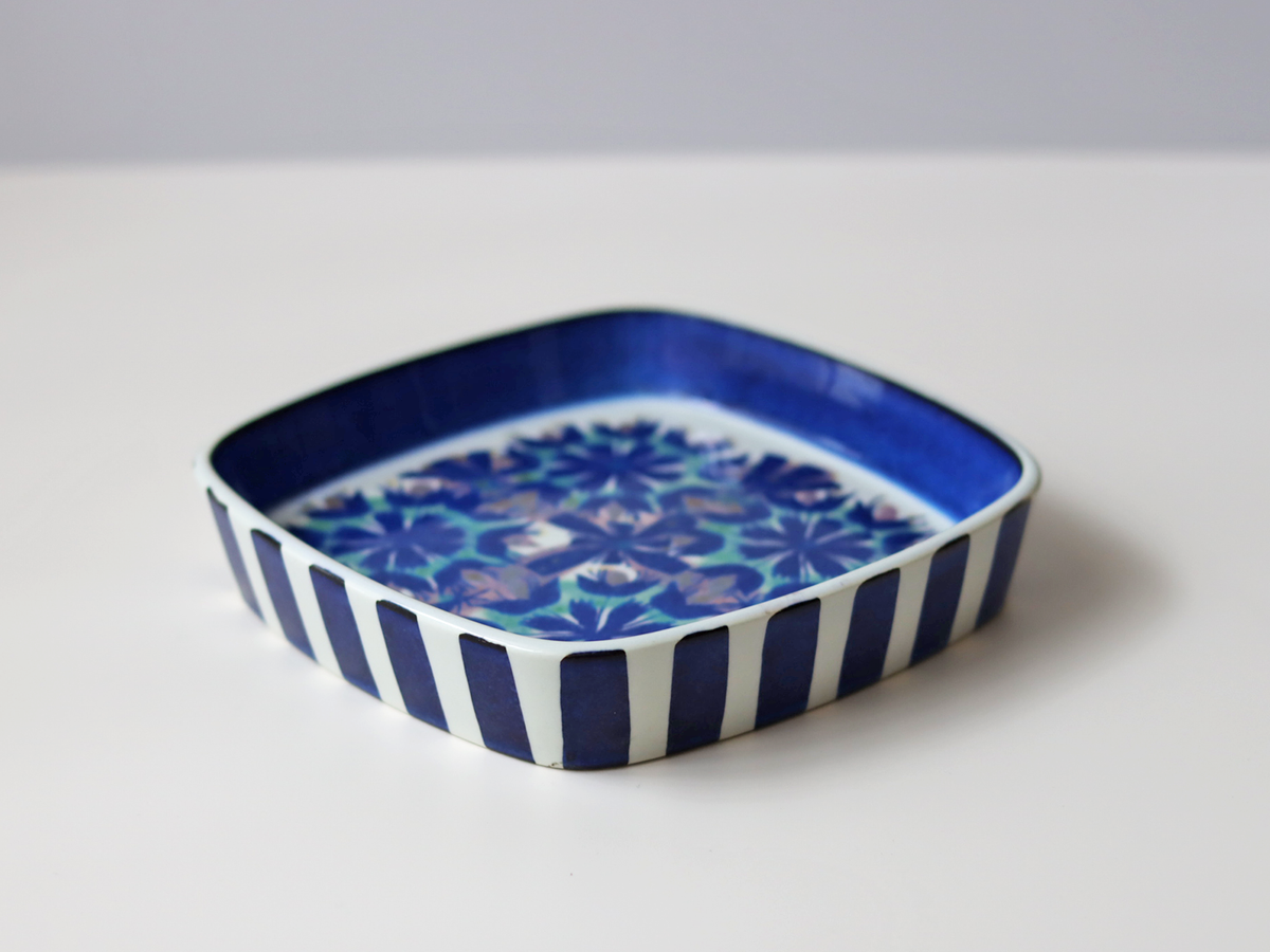 【北欧 デンマーク ヴィンテージ 】Royal copenhagen（ロイヤルコペンハーゲン) Tenera（テネラ）square plate 142/2883 MJ