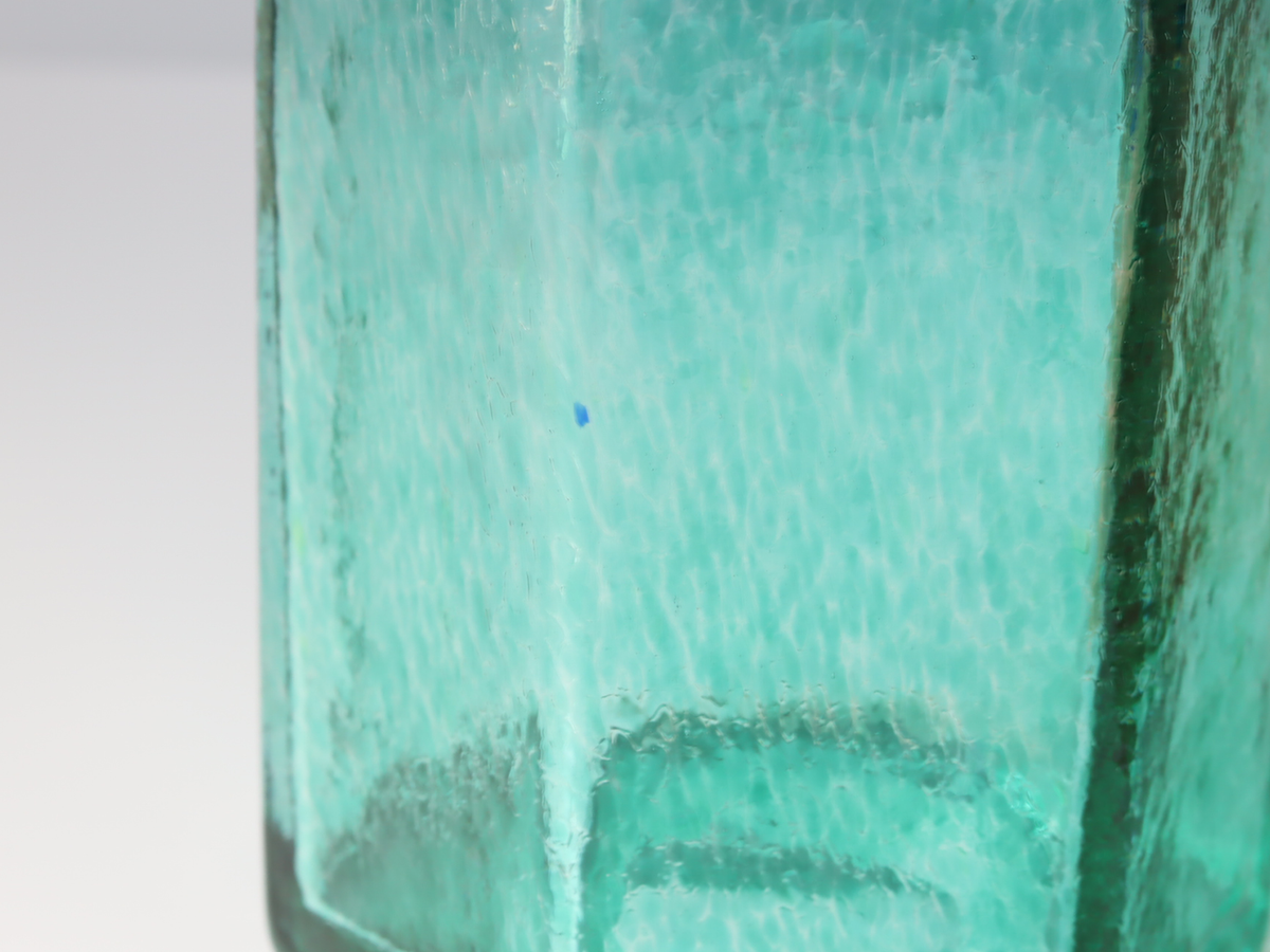 Kosta Boda（コスタ・ボダ） Antikva ブルーグリーン ボトル H26.5 / Bertil Vallien ｜ 北欧ヴィンテージ スウェーデン