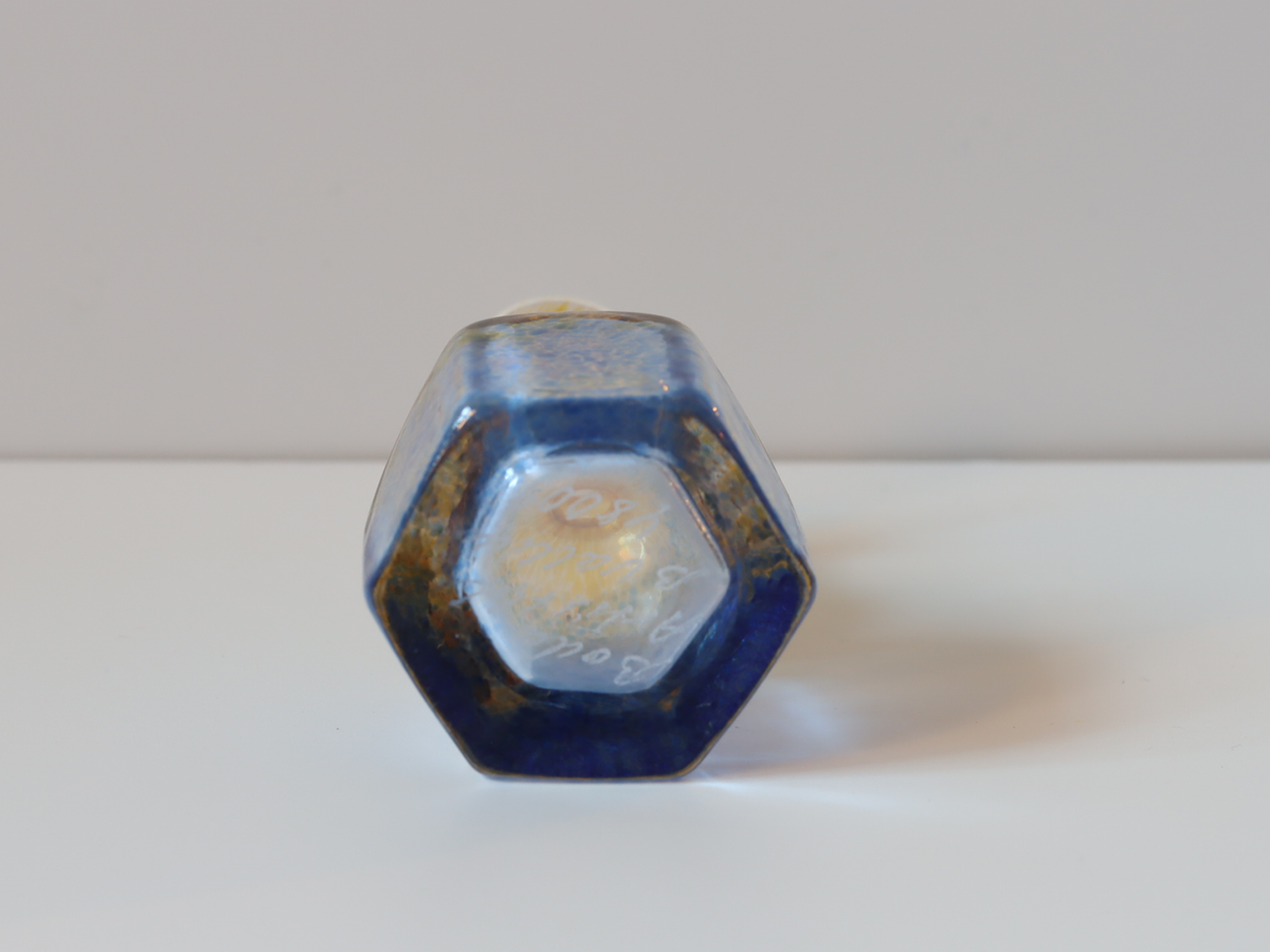 Kosta Boda（コスタ・ボダ） Antikva ブルーイエロー ボトル H9 / Bertil Vallien ｜ 北欧ヴィンテージ スウェーデン