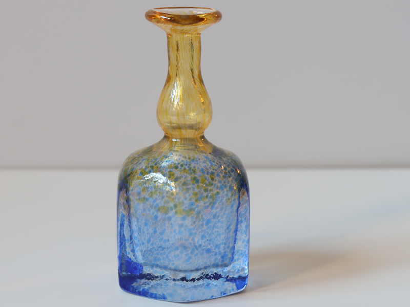 Kosta Boda（コスタ・ボダ） Antikva ブルーイエロー ボトル H9 / Bertil Vallien ｜ 北欧ヴィンテージ スウェーデン