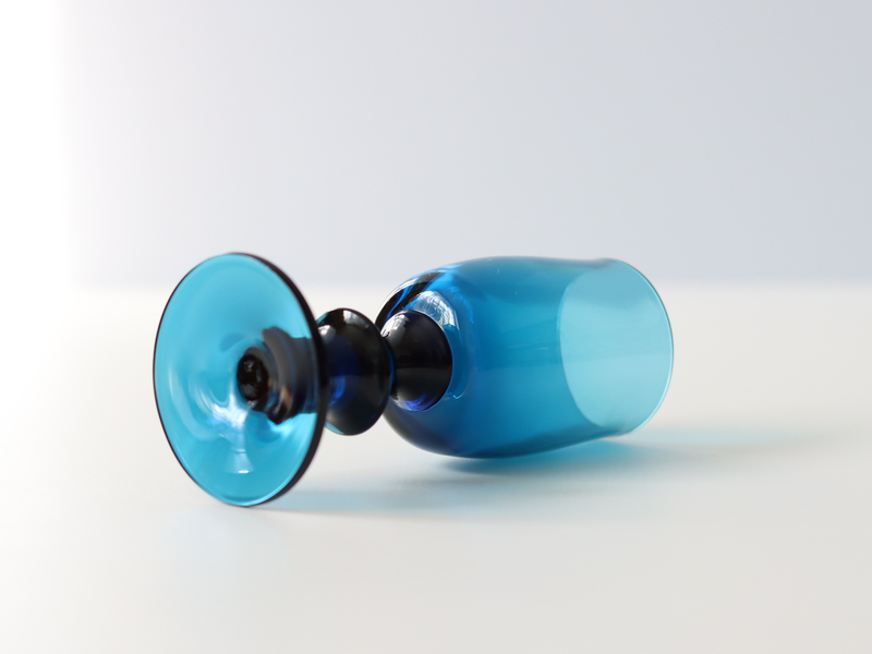 Kosta Boda （コスタ・ボダ） Bertil Vallien（バーティル・ヴァリーン） liqueur glass blue  │ 北欧 スウェーデン ヴィンテージ リキュールグラス