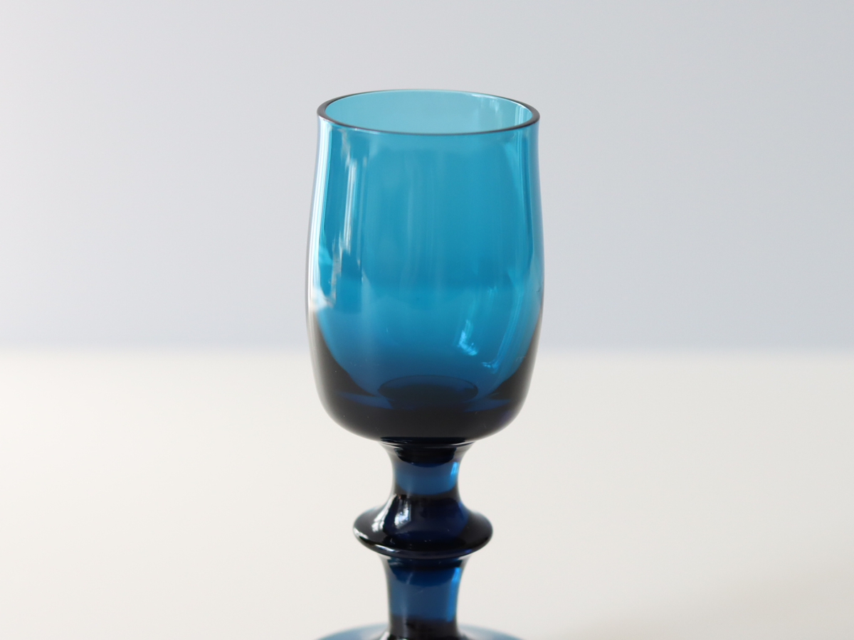 Kosta Boda （コスタ・ボダ） Bertil Vallien（バーティル・ヴァリーン） liqueur glass blue  │ 北欧 スウェーデン ヴィンテージ リキュールグラス