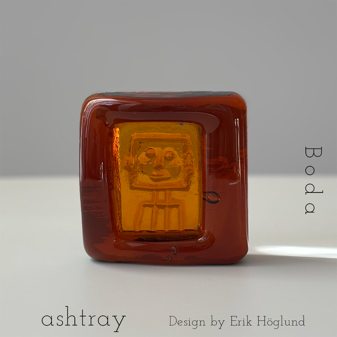 【北欧 スウェーデン ヴィンテージ】Boda （ボダ）Erik Höglund（エリック・ホグラン）ashtray amber human