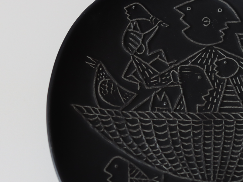 Gustavsberg （グスタフスベリ） Stig Lindberg（スティグ・リンドベリ） Piazza（ピアッツァ） 19.5cm plate black fishing │ 北欧 スウェーデン ヴィンテージ プレート 漁 陶磁器