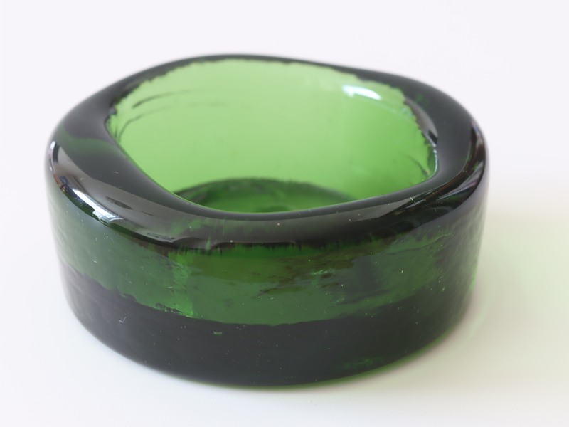 Boda（ボダ） 猫モチーフ アッシュトレイ グリーン 2489 / Erik Höglund ｜ 北欧ヴィンテージ スウェーデン