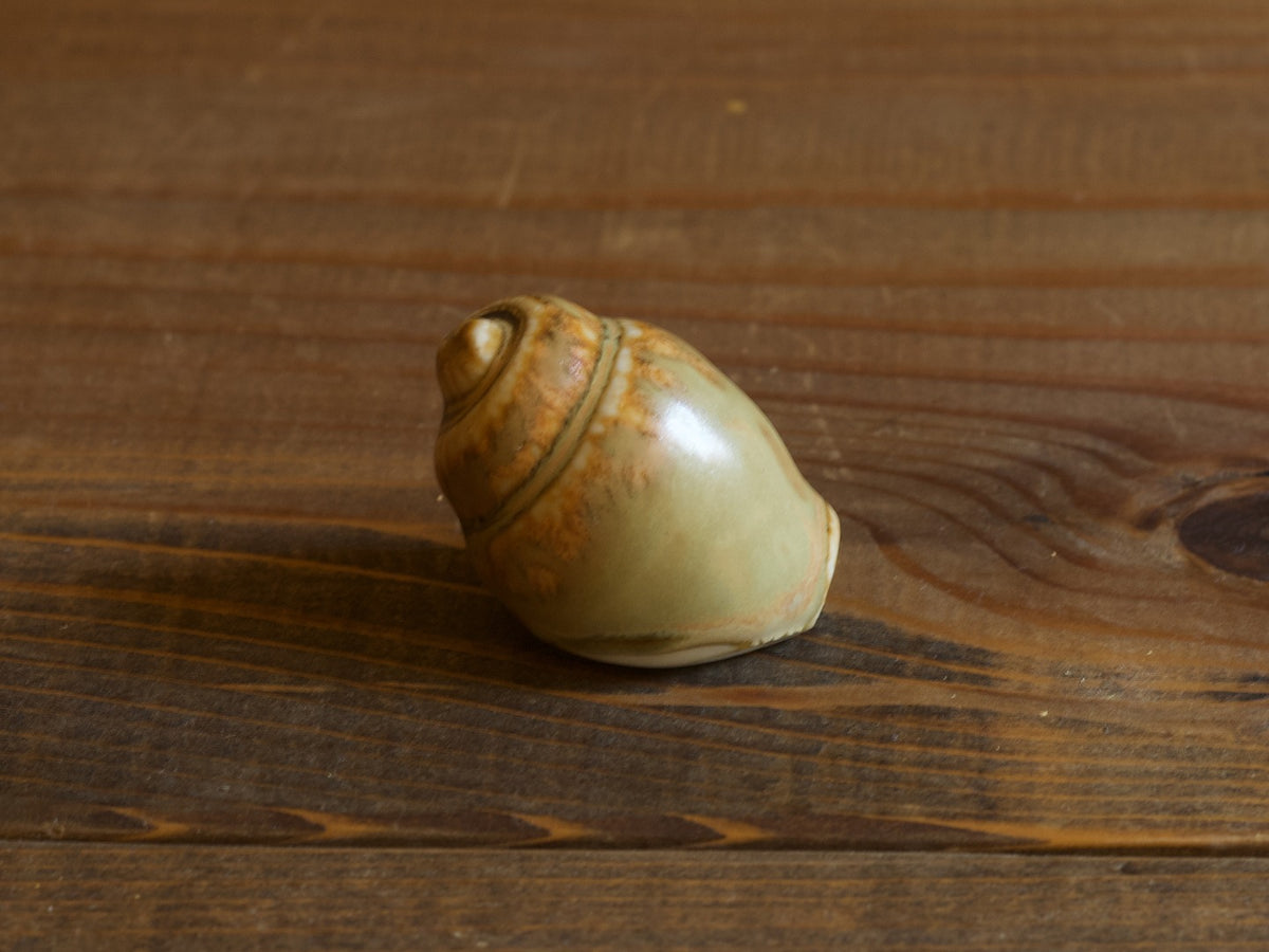 Höganäs Keramik Shell Object Beige S / John Andersson｜SWEDEN
