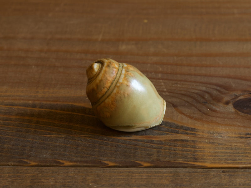 Höganäs Keramik Shell Object Beige S / John Andersson｜SWEDEN