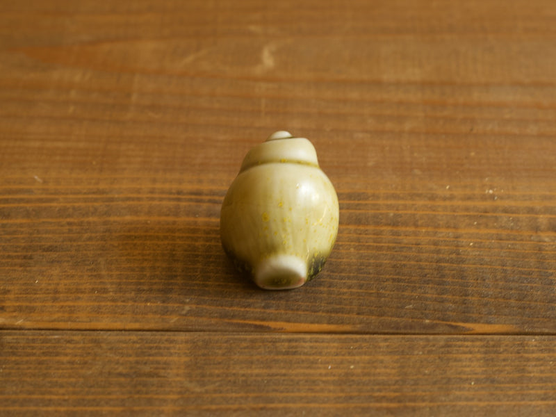 Höganäs Keramik Shell Object Ivory S / John Andersson｜SWEDEN