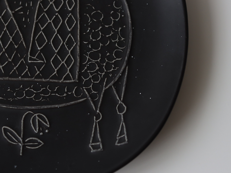 Gustavsberg （グスタフスベリ） Stig Lindberg（スティグ・リンドベリ） Piazza（ピアッツァ） 19.5cm plate black horse │ 北欧 スウェーデン ヴィンテージ プレート 馬 陶磁器