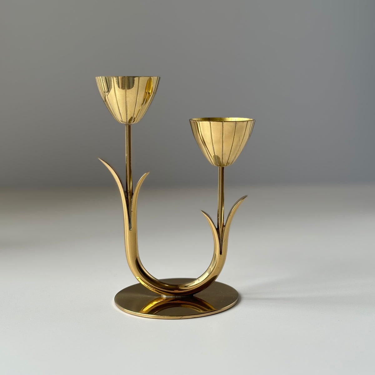 【北欧 スウェーデン ヴィンテージ】Ystad metall （イースタッド・メタル） candle stand tulip brass