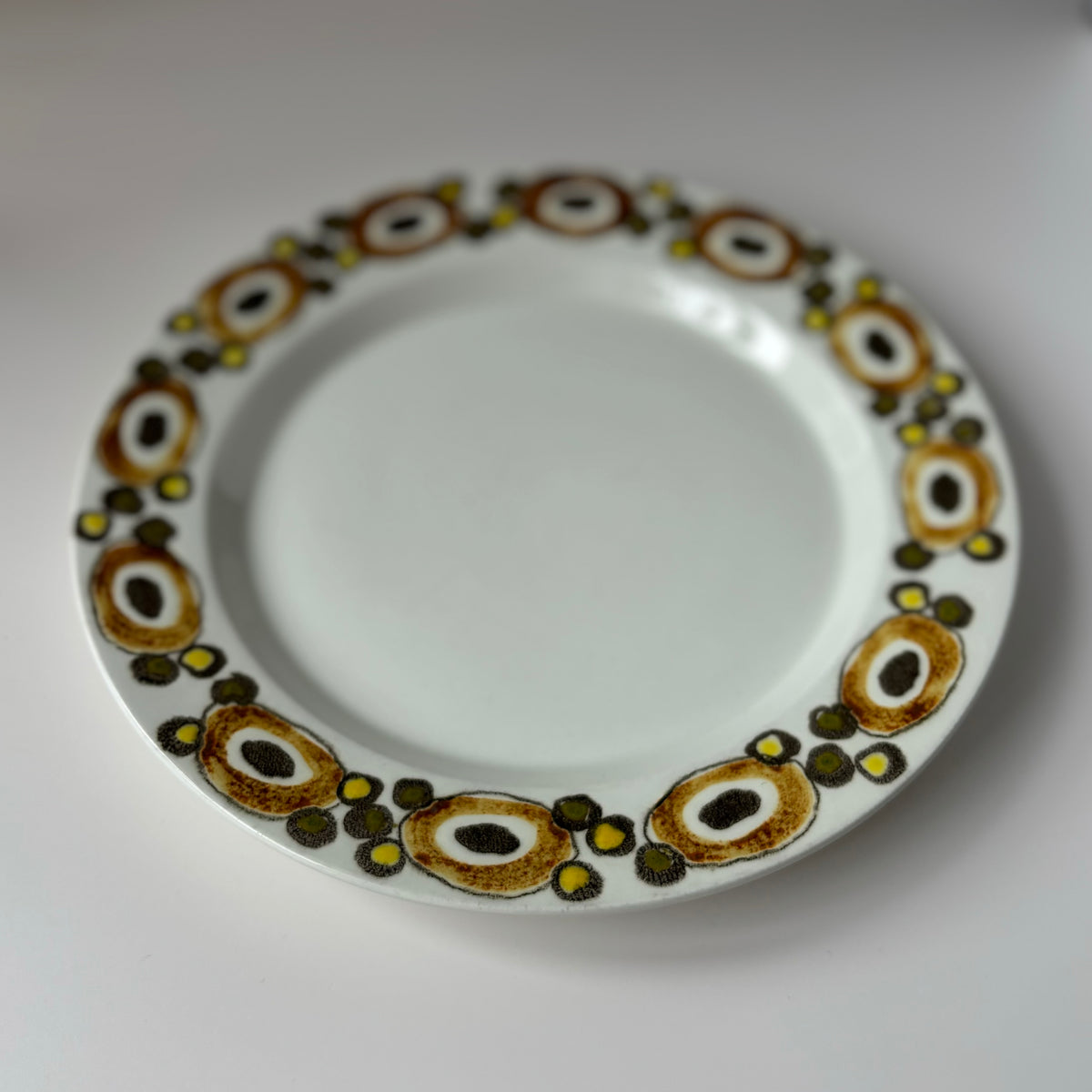 Royal copenhagen （ロイヤルコペンハーゲン） Nucella （ヌセラ）desert plate │ 北欧ヴィンテージ デンマーク 食器 プレート 陶磁器