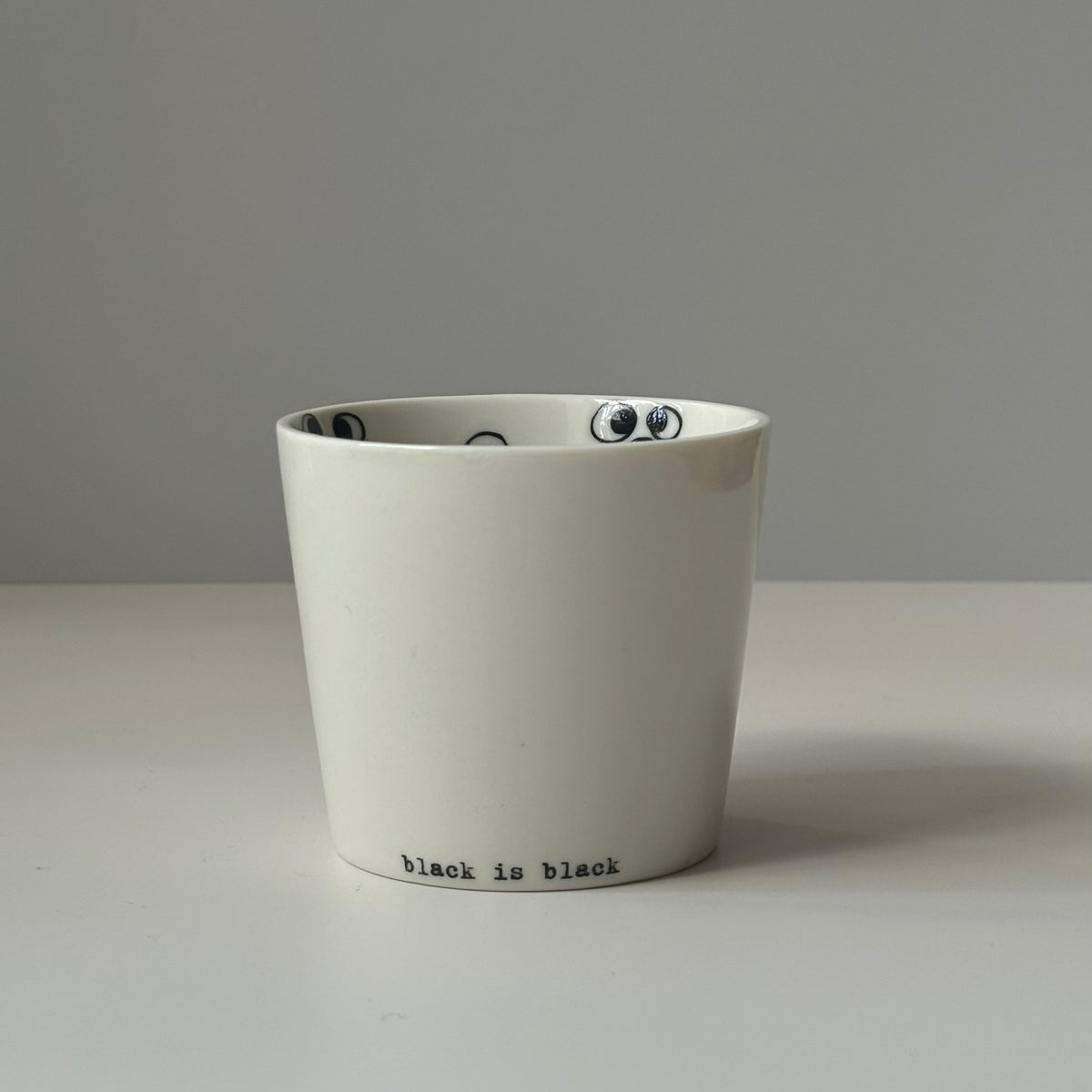 Anne Black （アンヌ・ブラック） black is black （ブラック・イズ・ブラック） cup │ 北欧ヴィンテージ デンマーク 食器 カップ 陶磁器