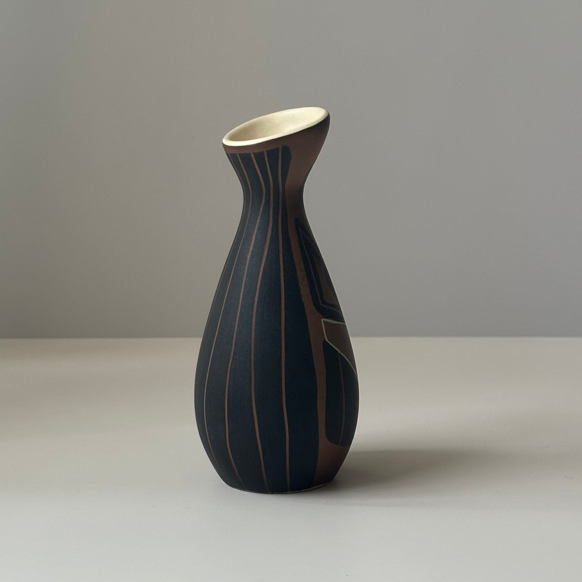 Soholm（スーホルム） flower vase │ 北欧ヴィンテージ デンマーク 花瓶 陶磁器