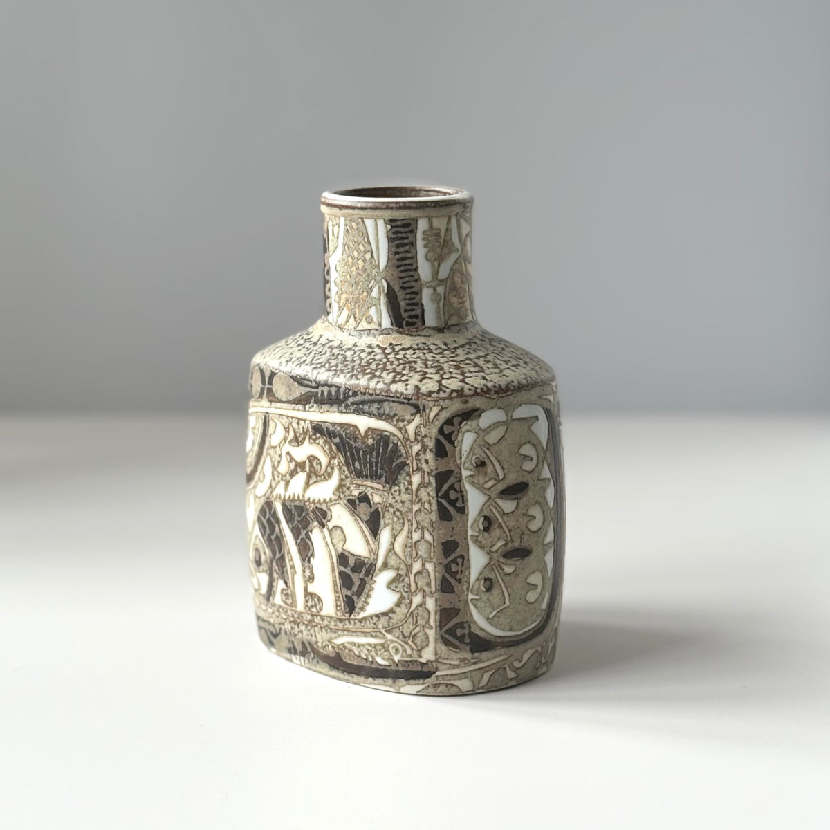 Royal copenhagen （ロイヤルコペンハーゲン） Baca （バッカ）vase fish small │ 北欧ヴィンテージ デンマーク 花瓶 陶磁器