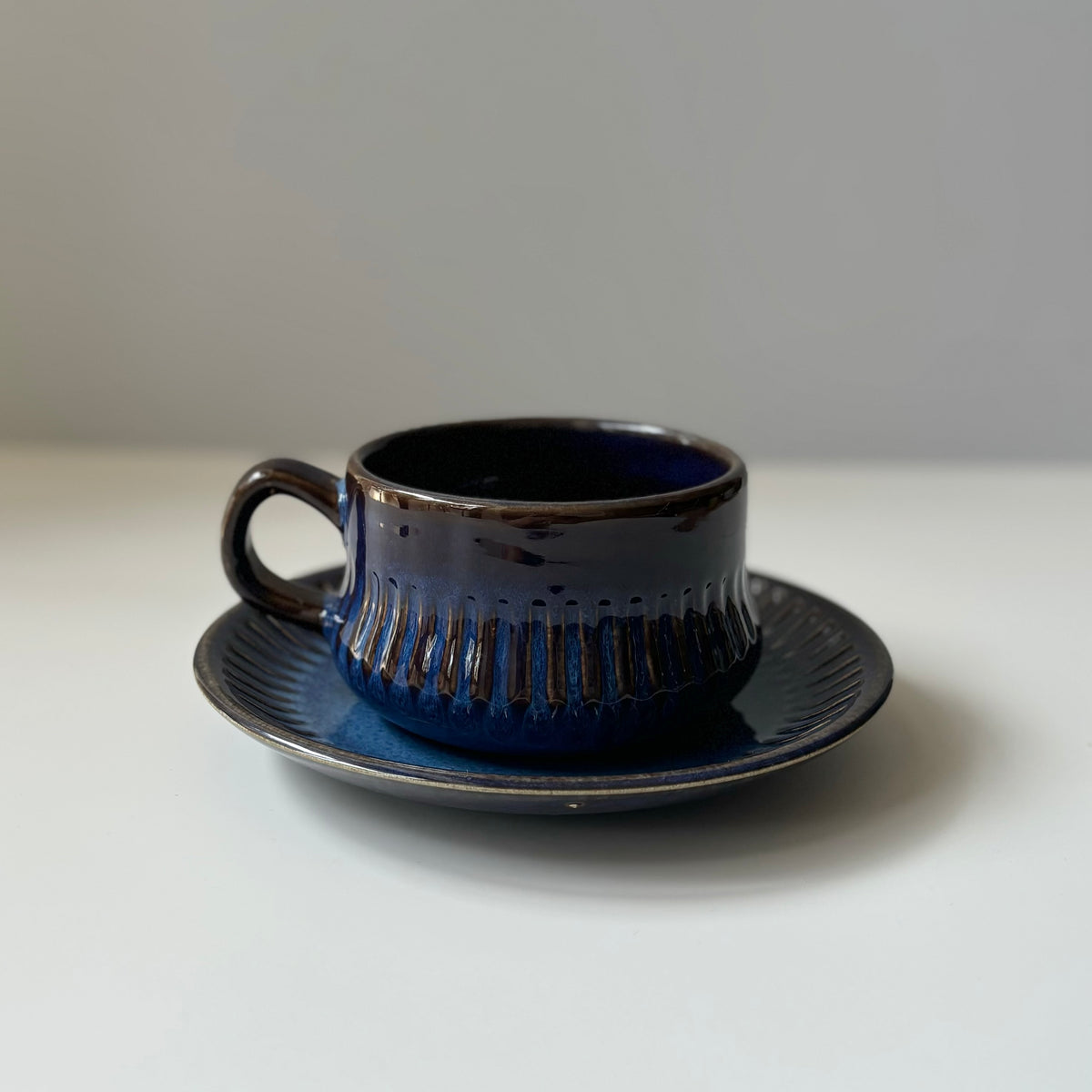 【北欧 スウェーデン ヴィンテージ】Gefle （ゲフレ） Kosmos（コスモス）tea cup saucer