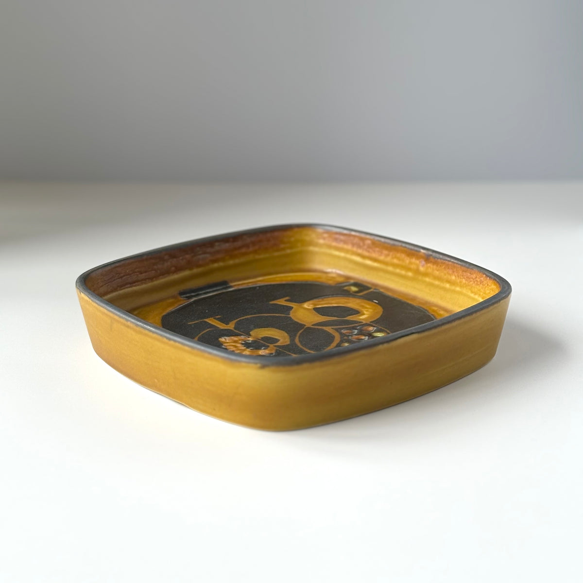 Royal copenhagen （ロイヤルコペンハーゲン） Baca （バッカ） plate apple 2883 JG │ 北欧ヴィンテージ デンマーク 食器 陶磁器