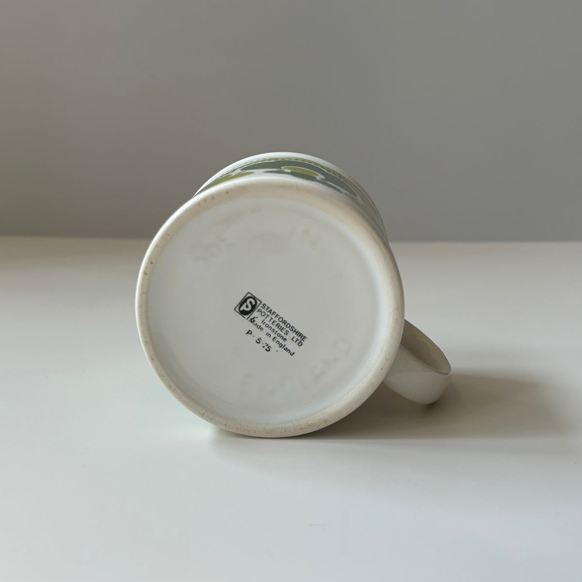Staffordshire （スタッフォードシャー）flower mug │ イギリス ヴィンテージ マグカップ 陶磁器