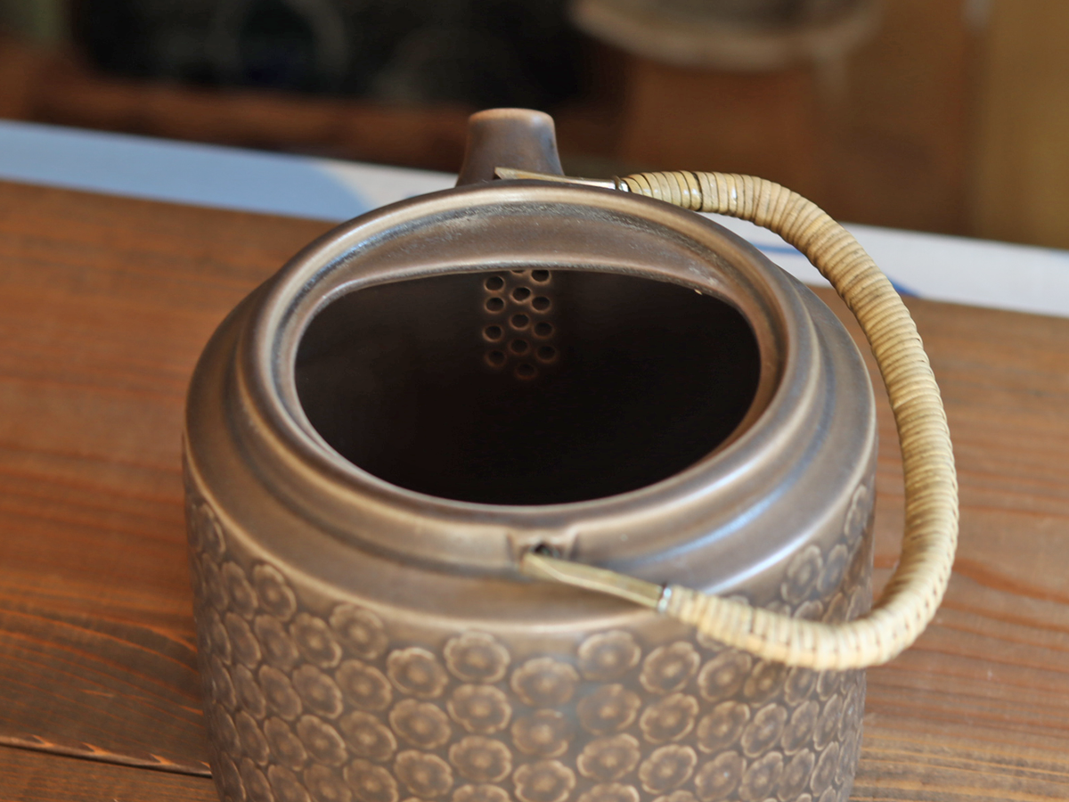 Jens H. Quistgaard Azur Umbra Teapot｜DENMARK