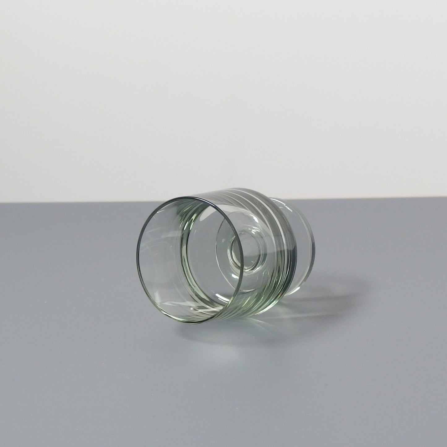 【北欧 ヴィンテージ】Holmegaard （ホルムガード） Stub （スタブ） smoke glass