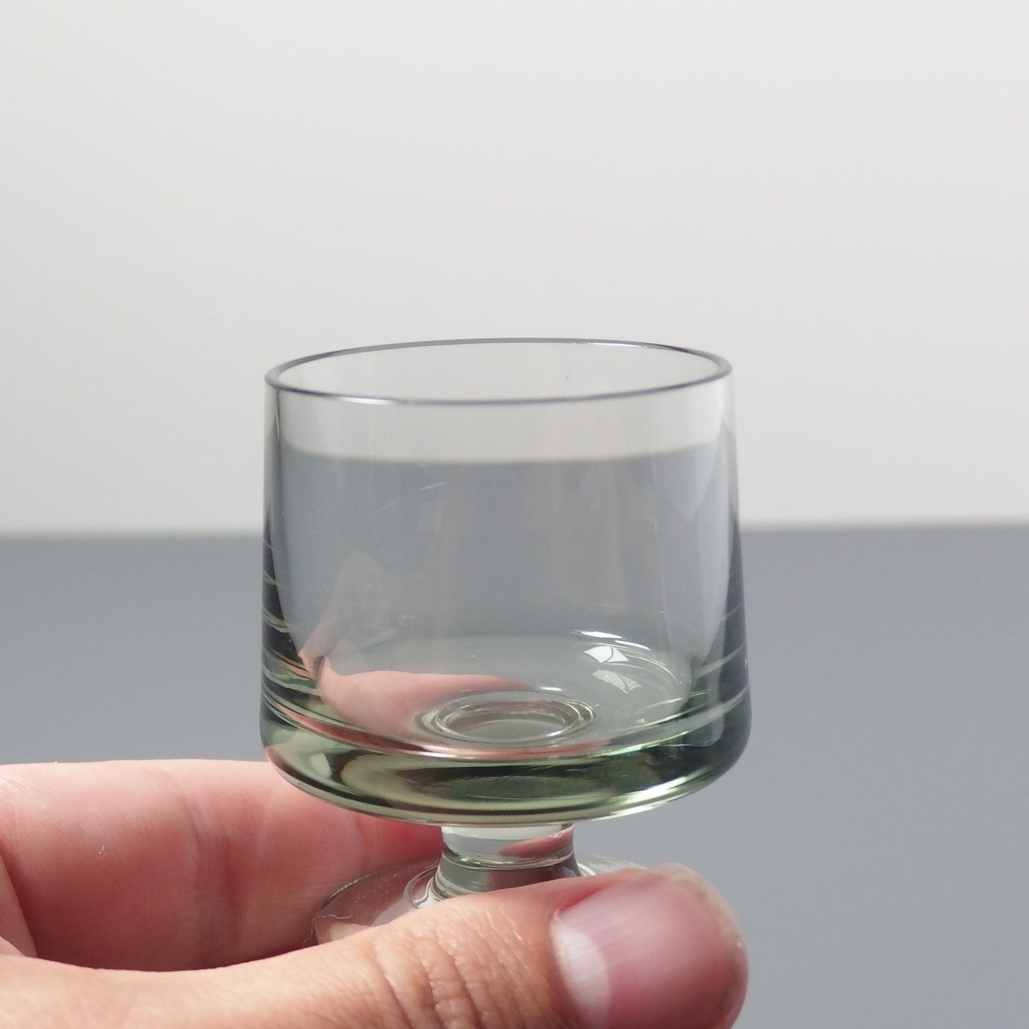 【北欧 ヴィンテージ】Holmegaard （ホルムガード） Stub （スタブ） smoke glass