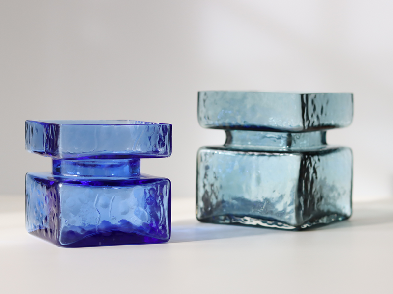 Riihimaen Lasi （リーヒマエンラシ） Helena Tynell（ヘレナ・ティネル）Pala （パラ）Lサイズ ライトブルー H11.5cm │ 北欧 フィンランド ヴィンテージ 花瓶 ガラス