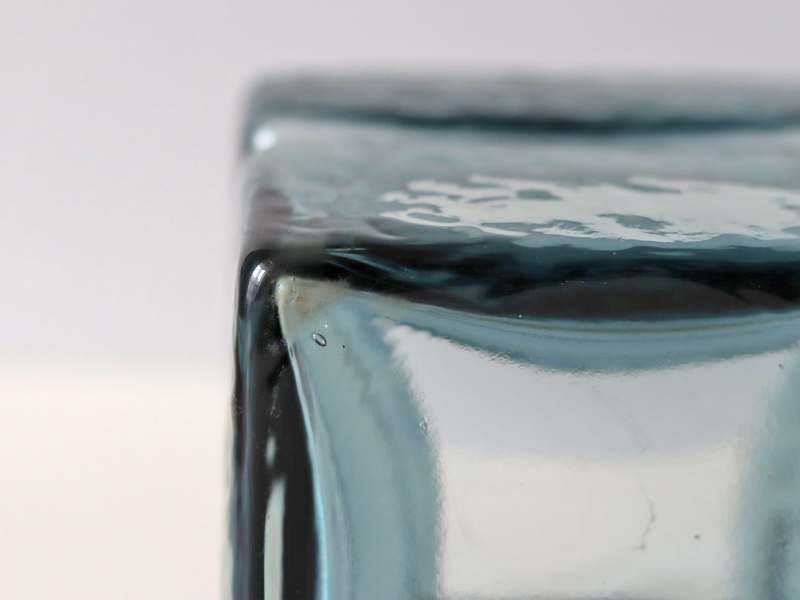 Riihimaen Lasi （リーヒマエンラシ） Helena Tynell（ヘレナ・ティネル）Pala （パラ）Lサイズ ライトブルー H11.5cm │ 北欧 フィンランド ヴィンテージ 花瓶 ガラス