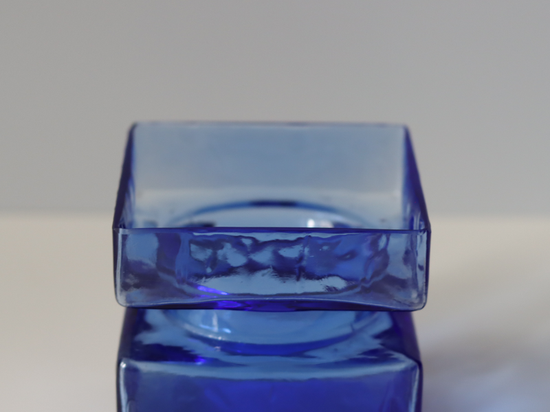 Riihimaen Lasi （リーヒマエンラシ） Helena Tynell（ヘレナ・ティネル）Pala （パラ）Mサイズ ブルー H9cm │ 北欧 フィンランド ヴィンテージ 花瓶 ガラス