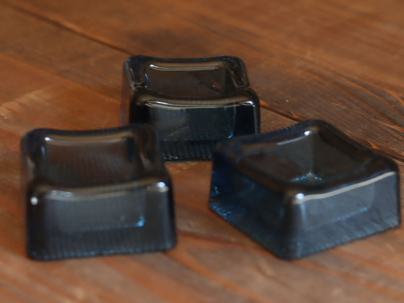 Pukeberg Ashtray Blue Set of 3 / Göran Wärff｜SWEDEN