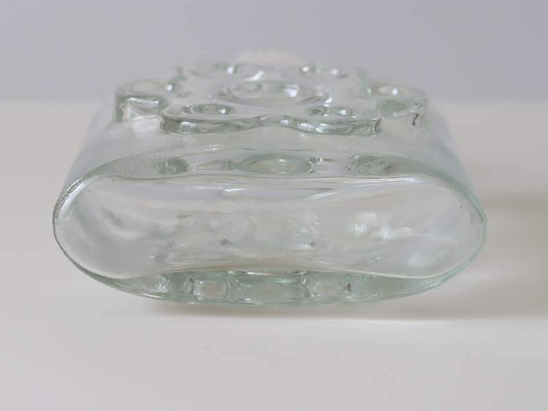 Riihimaen Lasi （リーヒマエンラシ） Erkkitapio Siiroinen（エルッキタピオ・シーライネン）Paukkurauta （パウックラウタ）Bottle H19cm │ 北欧 フィンランド ヴィンテージ 花瓶 ボトル ガラス