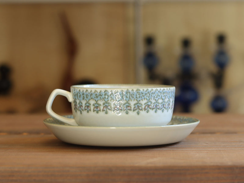 Royal Copenhagen Berte Jessen フェイアンス カップ&ソーサー 2889