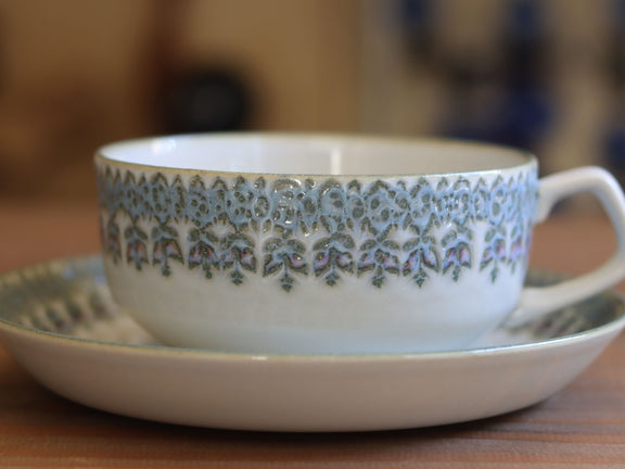 Royal Copenhagen Berte Jessen フェイアンス カップ&ソーサー 2889