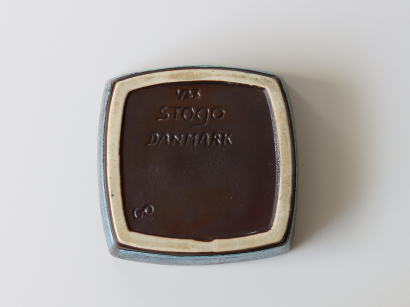 Stogo（ストーゴ） square plate │ 北欧ヴィンテージ デンマーク 食器 陶磁器 スクエアプレート