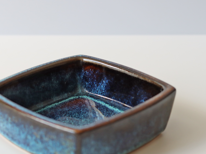 Stogo（ストーゴ） square plate │ 北欧ヴィンテージ デンマーク 食器 陶磁器 スクエアプレート